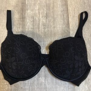 Black Lace Bra size:38D